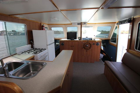 Coomera Houseboats - Australia Accommodation 1