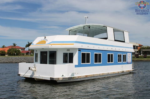 Coomera Houseboats - Australia Accommodation 41