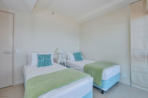 The Waterford On Main Beach - Australia Accommodation 34