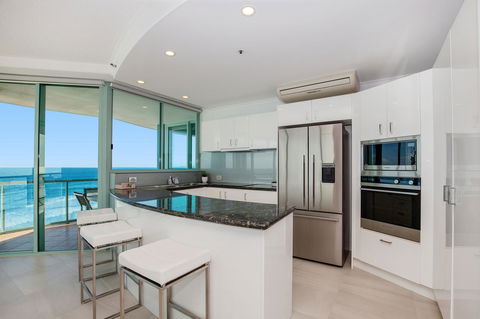 The Waterford On Main Beach - Australia Accommodation 24