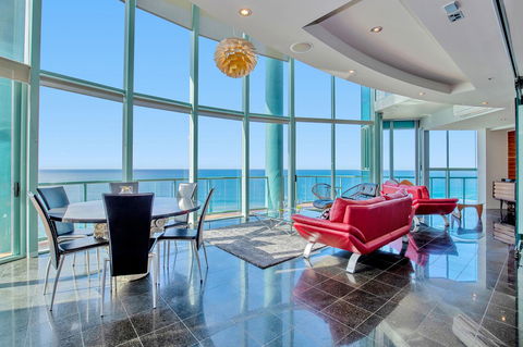 The Waterford On Main Beach - Australia Accommodation 44