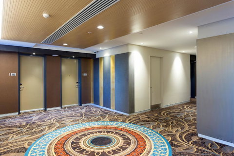 Calamvale Hotel Suites And Conference Centre - Australia Accommodation 2