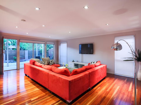 Hamilton Executive - Australia Accommodation 0
