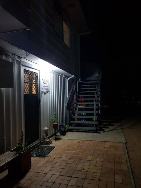 Highland House - Australia Accommodation 14