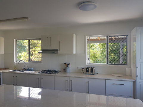 Highland House - Australia Accommodation 17