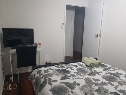 Highland House - Australia Accommodation 13