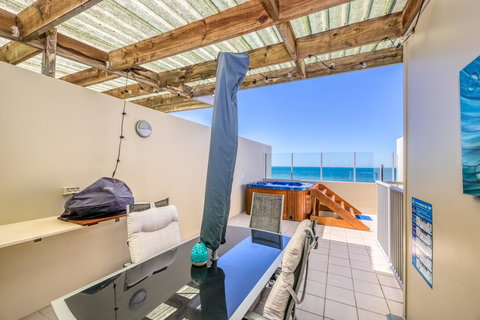 On The Beach Resort Bribie Island - Australia Accommodation 22