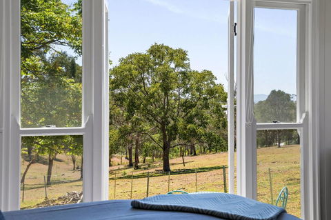 Hollow Tree Farm - Australia Accommodation 28
