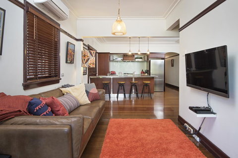 Anville Court - Australia Accommodation 7