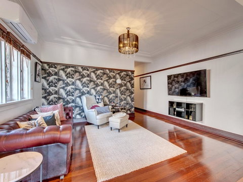 Anville Court - Australia Accommodation 3