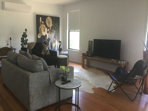 Sam's Buderim Mountain Guest House - Australia Accommodation 6