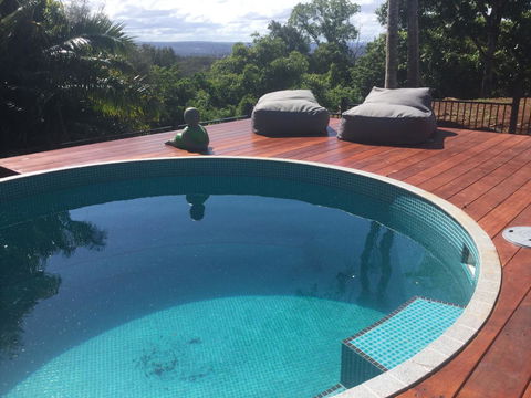 Sam's Buderim Mountain Guest House - Australia Accommodation 24