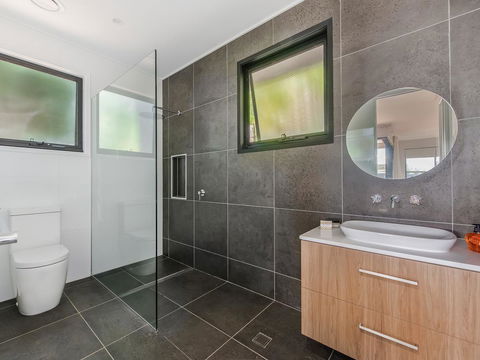 Sam's Buderim Mountain Guest House - Australia Accommodation 5