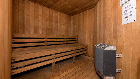 Enderley Gardens Resort - Australia Accommodation 18