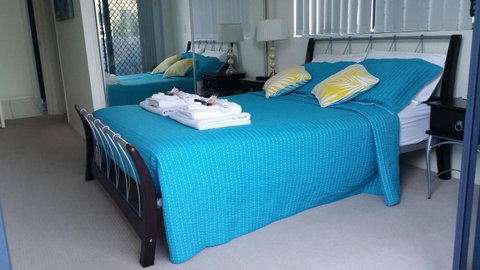 Sutton's Beach Unit - Australia Accommodation 8