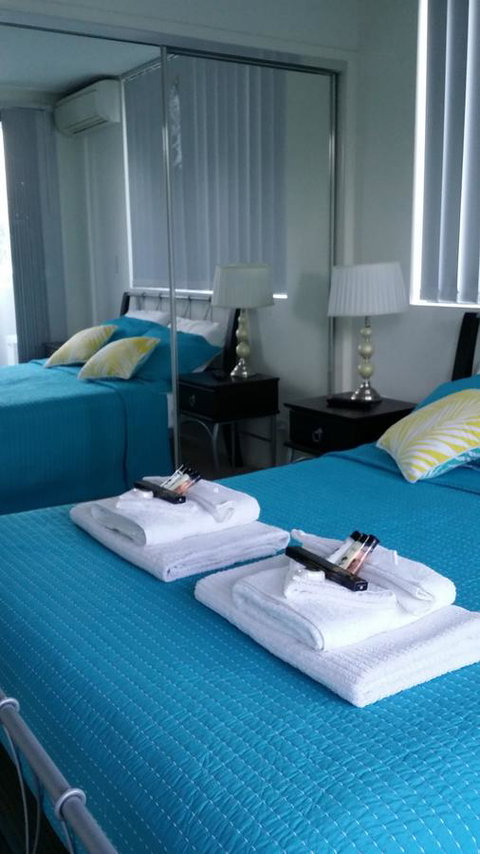 Sutton's Beach Unit - Australia Accommodation 7