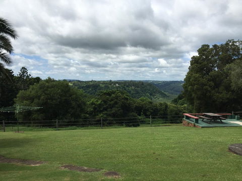 Montville Holiday Apartments - Australia Accommodation 26