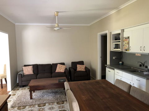 Montville Holiday Apartments - Australia Accommodation 15