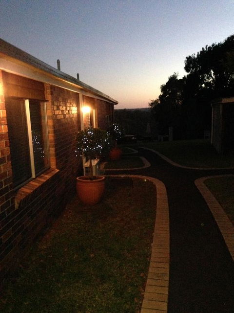 Montville Holiday Apartments - Australia Accommodation 21