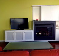 Waterloo Cottage - Australia Accommodation