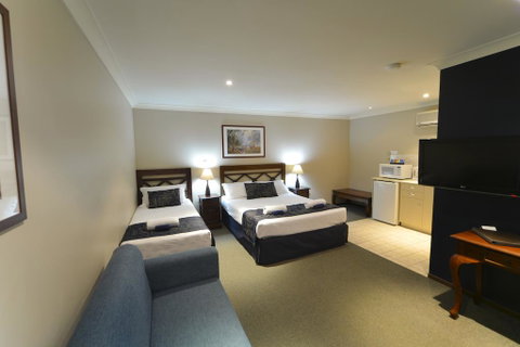 Wattle Grove Motel - Australia Accommodation 0