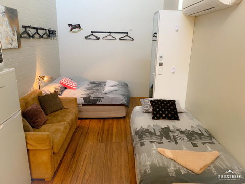 Westside Studio Apartments - Australia Accommodation 2