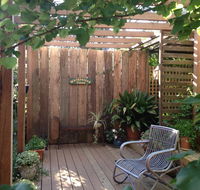 Whispering Pines Bed and Breakfast - Australia Accommodation