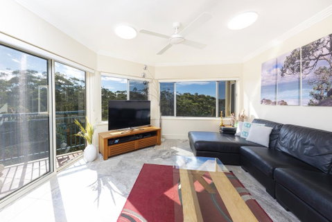 Whitesands Penthouse 1 - Australia Accommodation 3