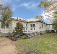 Windward House - Australia Accommodation