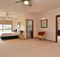 Wine Country Homestead 1br Studio - Australia Accommodation