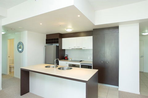 Wings Resort - Private Apartments - Australia Accommodation 3