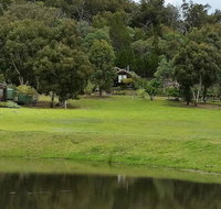 Wisteria Cottage - Australia Accommodation