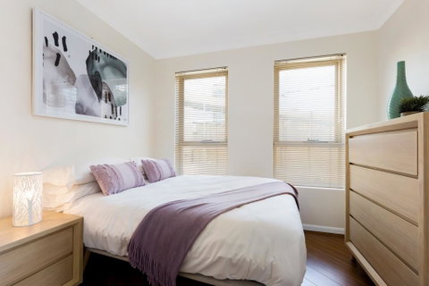 Woolloomooloo Modern Apartment 12BRK - Australia Accommodation 2