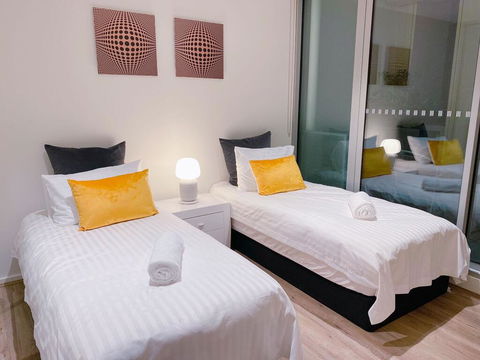 Xu's Residence@888 Collins St - Australia Accommodation 3