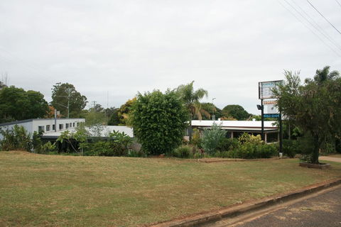 Yarraman Gardens Motel Queensland - Australia Accommodation 1