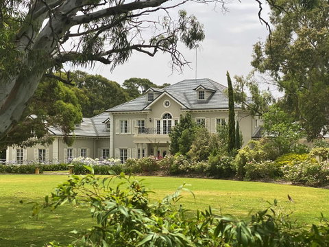 Yatahlia Manor Luxury Homestay - Australia Accommodation 0