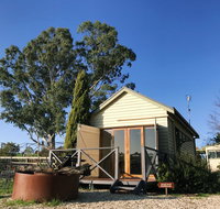 Yea Wood Duck Cabin - Australia Accommodation