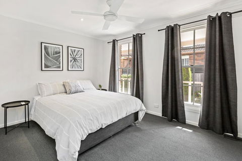 YIN-YANG - MOUNT ELIZA - Australia Accommodation 1