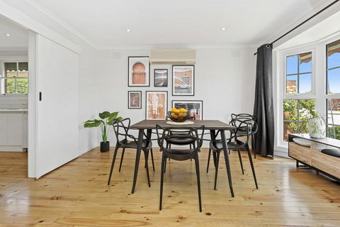 YIN-YANG - MOUNT ELIZA - Australia Accommodation 0