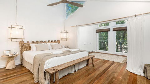Your Luxury Escape - Bel Ombre - Palm Tree Retreat - Australia Accommodation 0