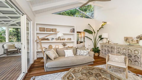 Your Luxury Escape - Bel Ombre - Palm Tree Retreat - Australia Accommodation 1
