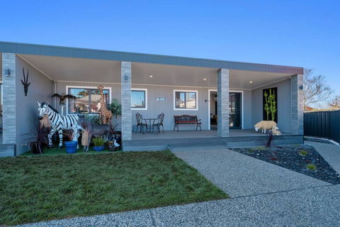 Zoo Villas: Villa Giraffe - Central Wynyard - Australia Accommodation 2