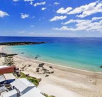 Zoo Villas Villa Giraffe - Central Wynyard - Australia Accommodation