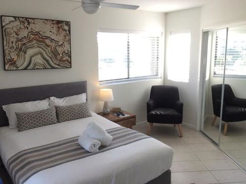 Direct Hotels - North Shore Kawana - Australia Accommodation 1