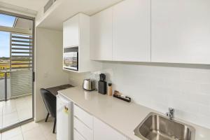Direct Hotels - North Shore Kawana - Australia Accommodation 6
