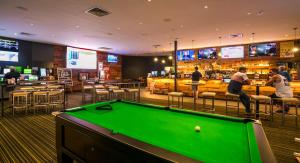 Nightcap At Kawana Waters Hotel - Australia Accommodation 5