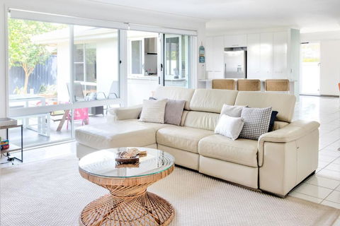 Relax At Bokarina Beach House Walk To Beach Relax By The Pool - Australia Accommodation 0