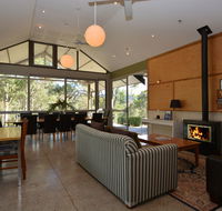 Elfin Hill Vineyard Accommodation - Australia Accommodation
