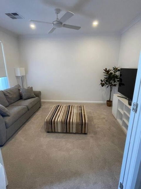 9 Pelican Court, Woodlane - Australia Accommodation 2