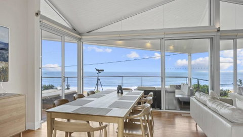 A Beachside Getaway - 8 - Australia Accommodation 0